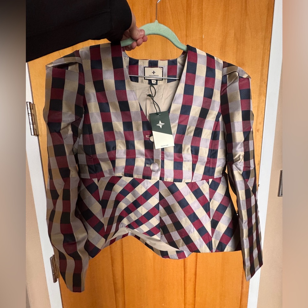 NWT Tuckernuck Medium Bordeaux Check Jacquard Zoey Top Jacket - Picture 7 of 9